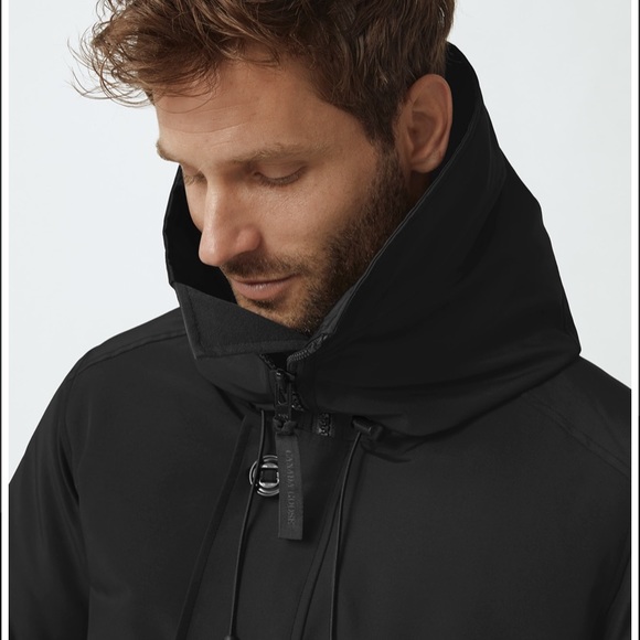 Mens Black Canada Goose Winter Parka (Removable fur) - Picture 3 of 11